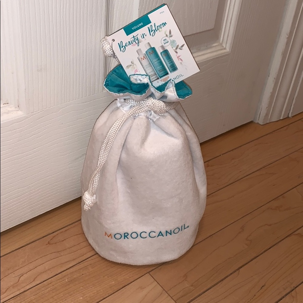 MOROCCAN OIL BEAUTY IN BLOOM SET! NWT!